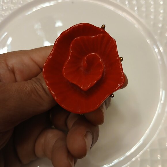 Oscar de la Renta Red Rose Enamel Ring - Picture 3 of 7